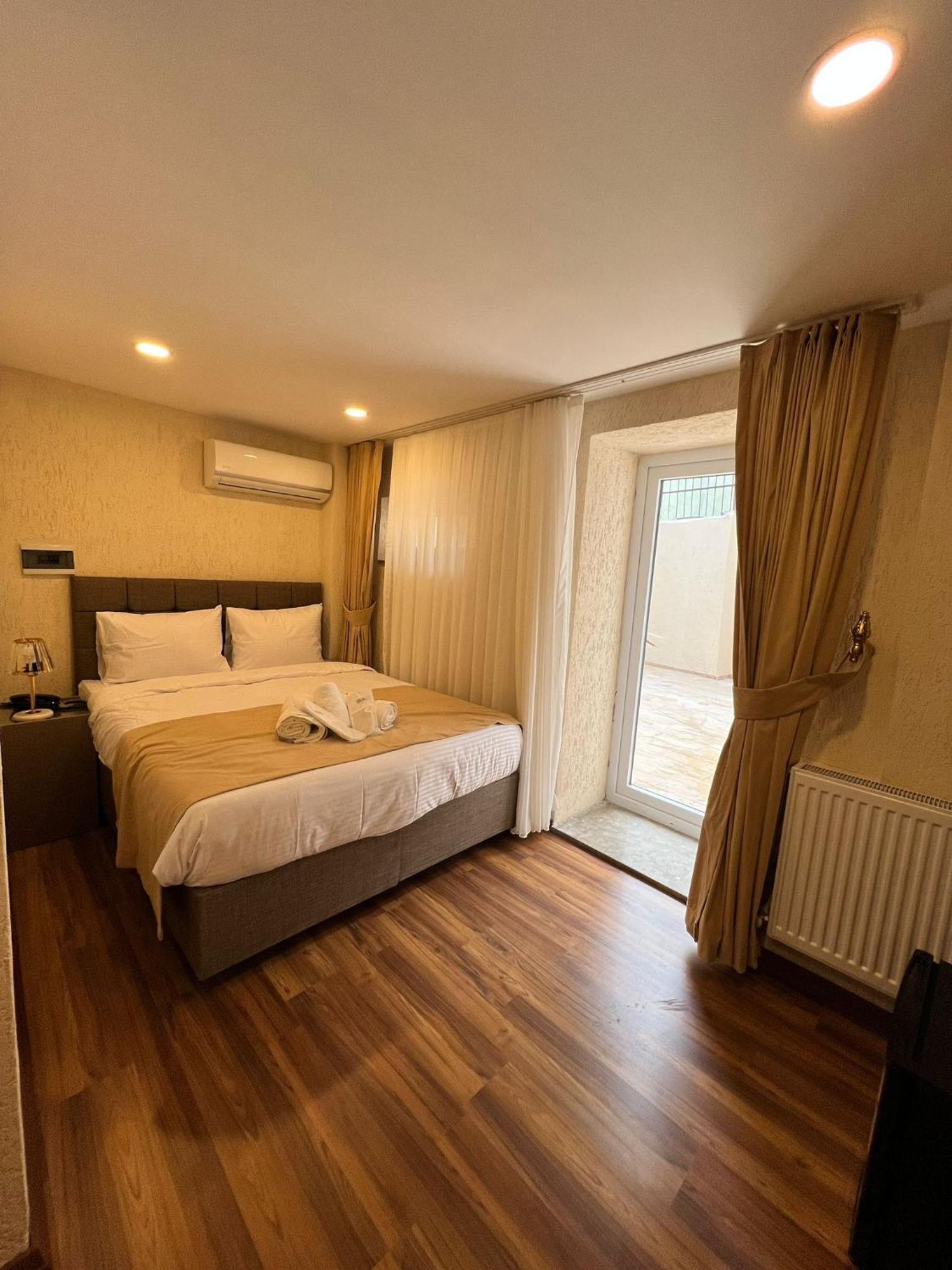Taksim Nacre 360 Suit Istanbul Exteriör bild